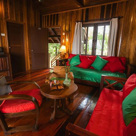 La Folie Lodge Тямпасак Екстер'єр фото