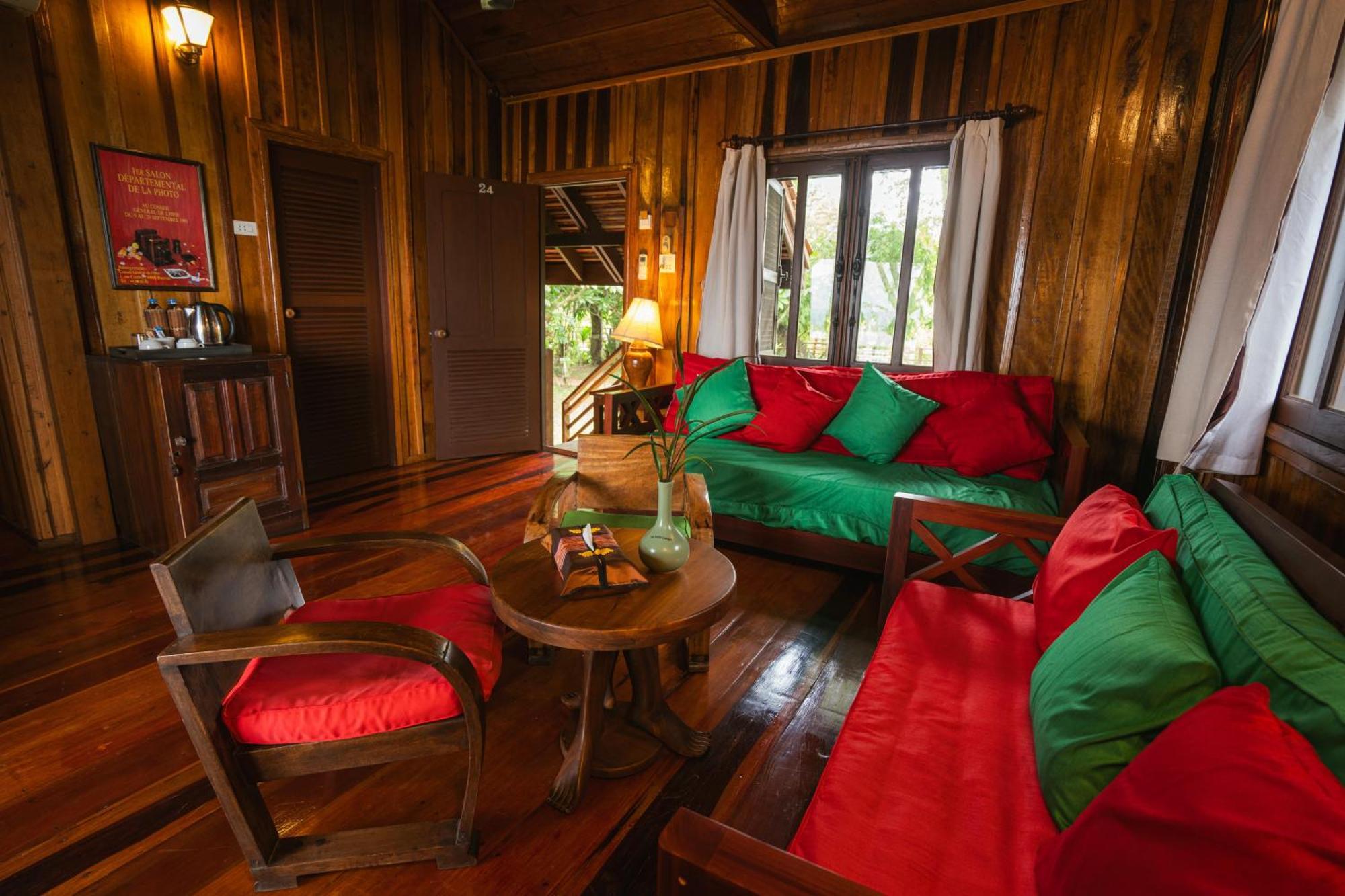 La Folie Lodge Тямпасак Екстер'єр фото