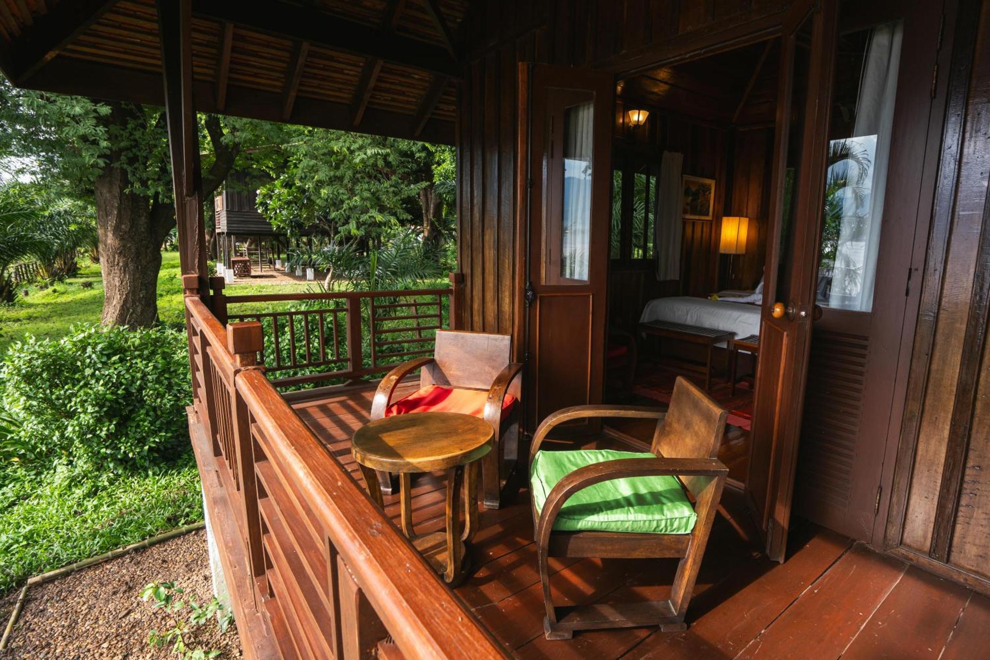 La Folie Lodge Тямпасак Екстер'єр фото